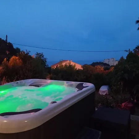 Location Bastia, U Fiumicellu. Vue Mer. Jacuzzi, Barbecue,... Pour 2 Personnes Bastia (Corsica)