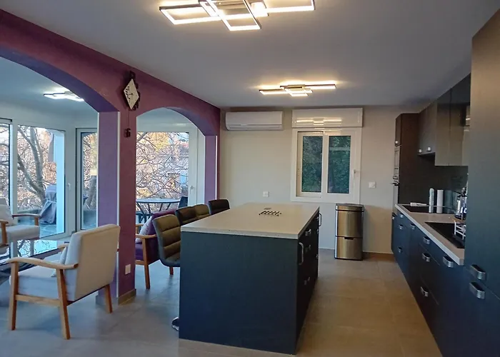 Location Bastia, U Fiumicellu. Vue Mer. Jacuzzi, Barbecue,... Pour 2 Personnes شقة *