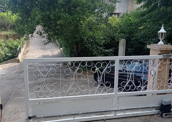 Location Bastia, U Fiumicellu. Vue Mer. Jacuzzi, Barbecue,... Pour 2 Personnes باستيا