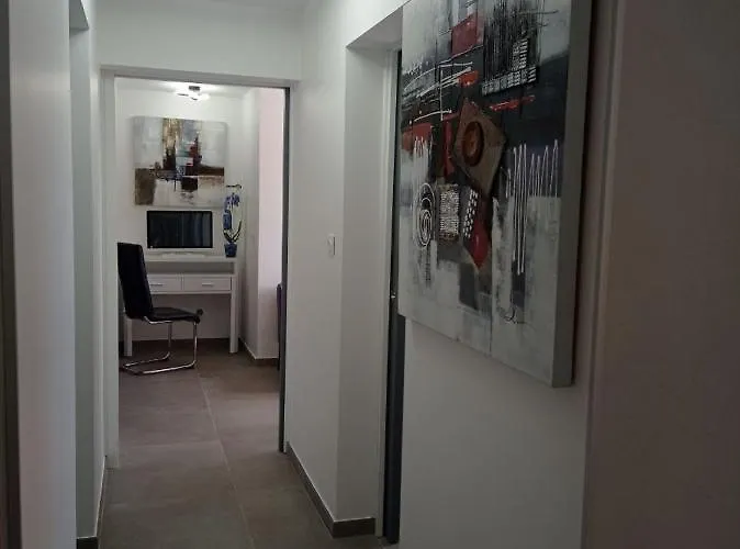 Location Bastia, U Fiumicellu. Vue Mer. Jacuzzi, Barbecue,... Pour 2 Personnes * Bastia (Corsica)