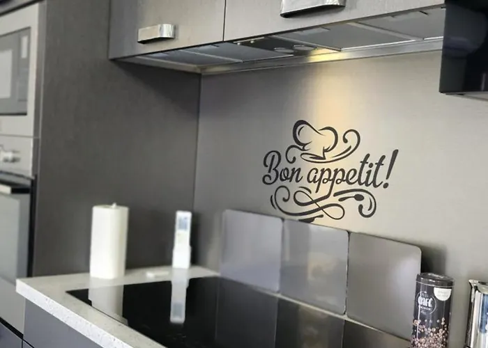 Location Bastia, U Fiumicellu. Vue Mer. Jacuzzi, Barbecue,... Pour 2 Personnes * Bastia (Corsica)